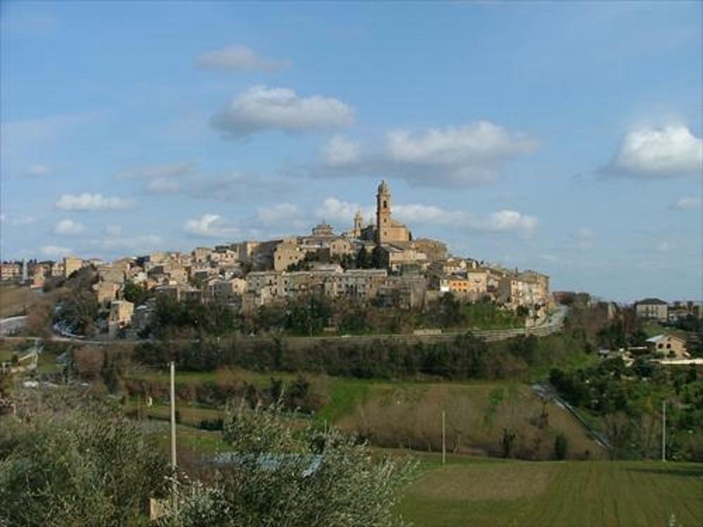 Marche Hills Lägenhet Morrovalle Exteriör bild